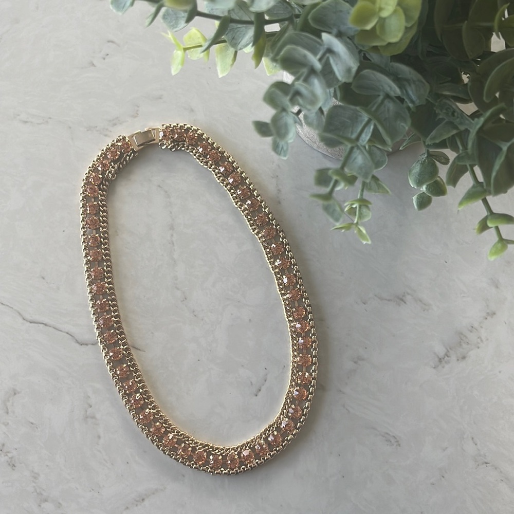 Gold Chain Linked Choker with Pink Diamond Details